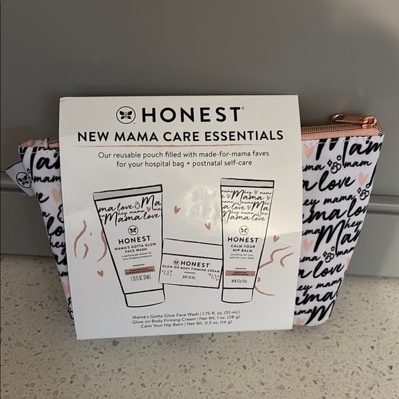 The Honest Company Other - Honest New Mama Care Essentials Set